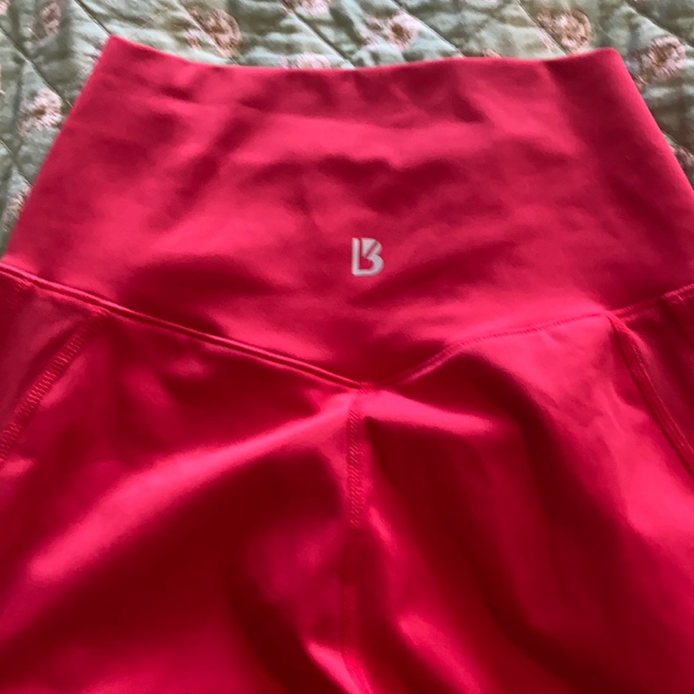 Buff bunny red mesh leggings